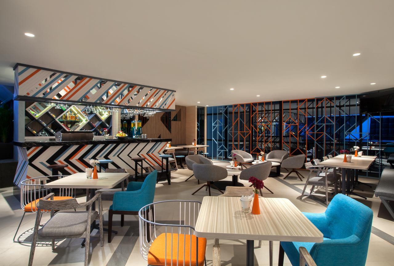 Ibis Styles Medan Pattimura Екстер'єр фото